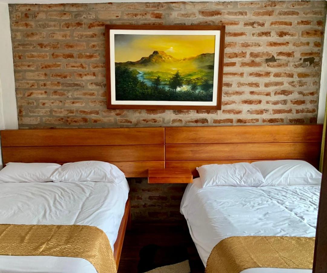 Mercedes Restaurant B&B Baños Zewnętrze zdjęcie
